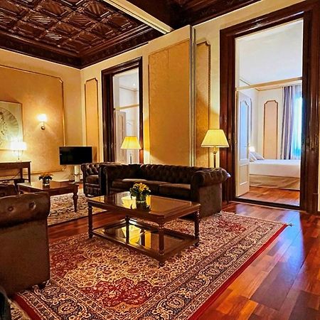 Hotel Roger De Lluria Барселона Екстер'єр фото