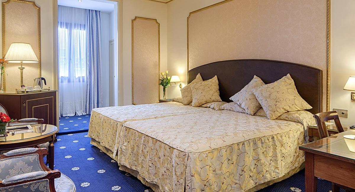 Hotel Roger De Lluria Барселона Екстер'єр фото