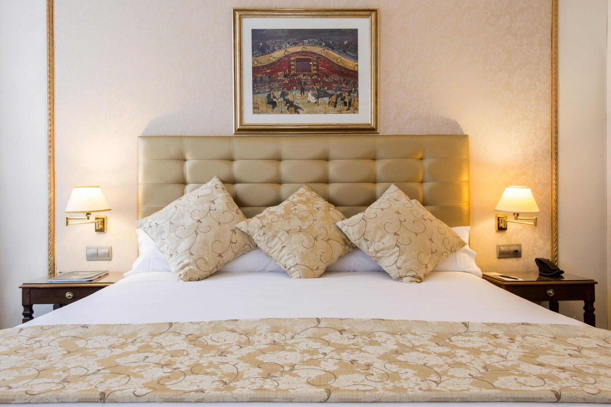 Hotel Roger De Lluria Барселона Екстер'єр фото