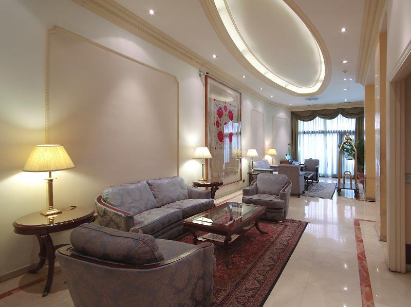 Hotel Roger De Lluria Барселона Інтер'єр фото